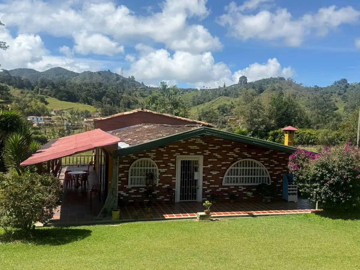 FINCA EL SAGUÁN, El Santuario