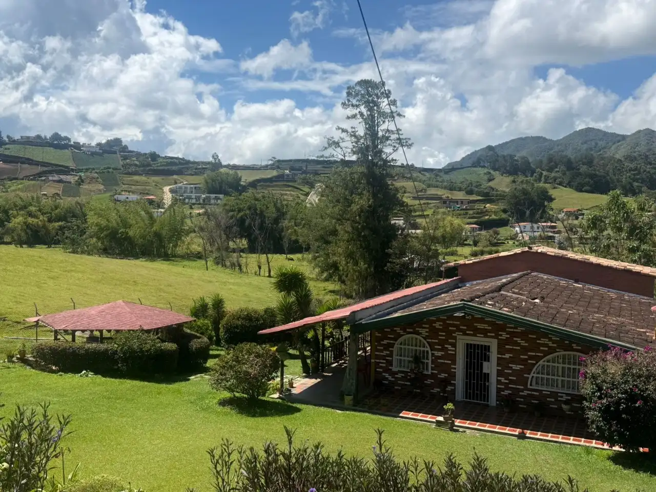 Advisa finca el saguan